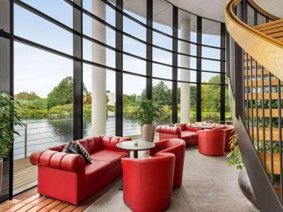 Amedia Amsterdam Airport Hotel 4*
