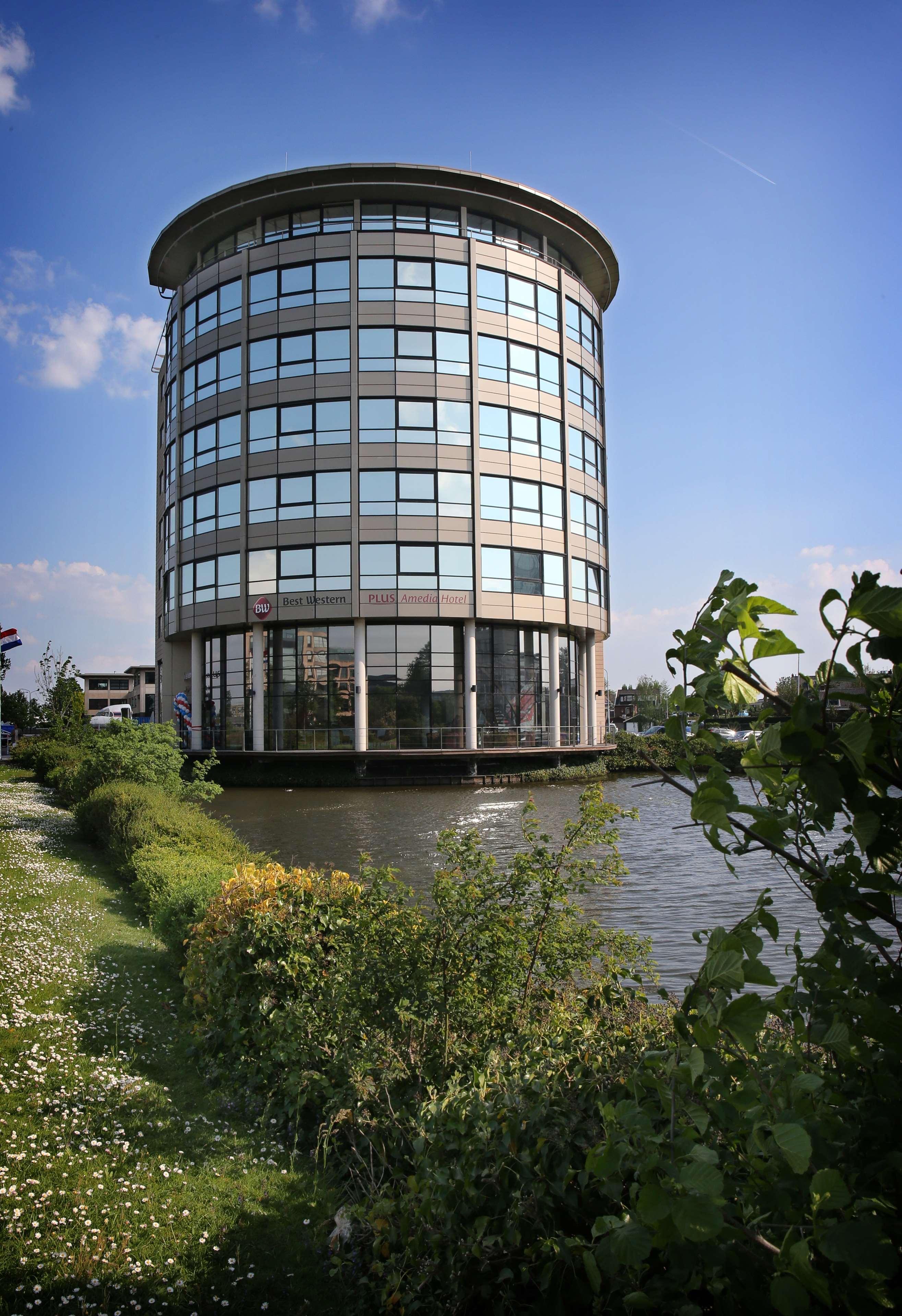 Amedia Amsterdam Airport Schiphol, Trademark Collection By Wyndham Hotel 4*
