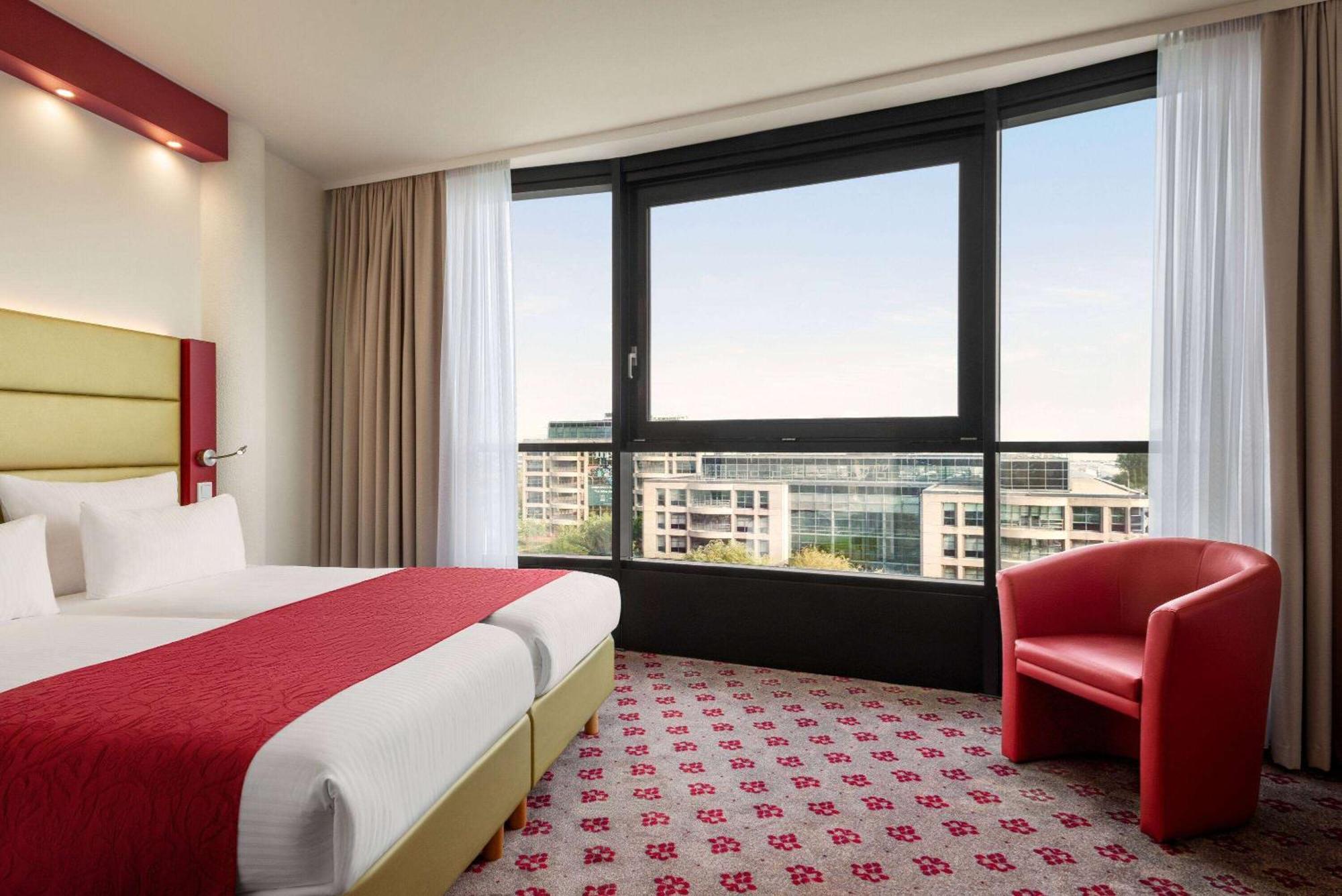 Hotel Amedia Amsterdam Airport Schiphol, Trademark Collection By Wyndham 4*